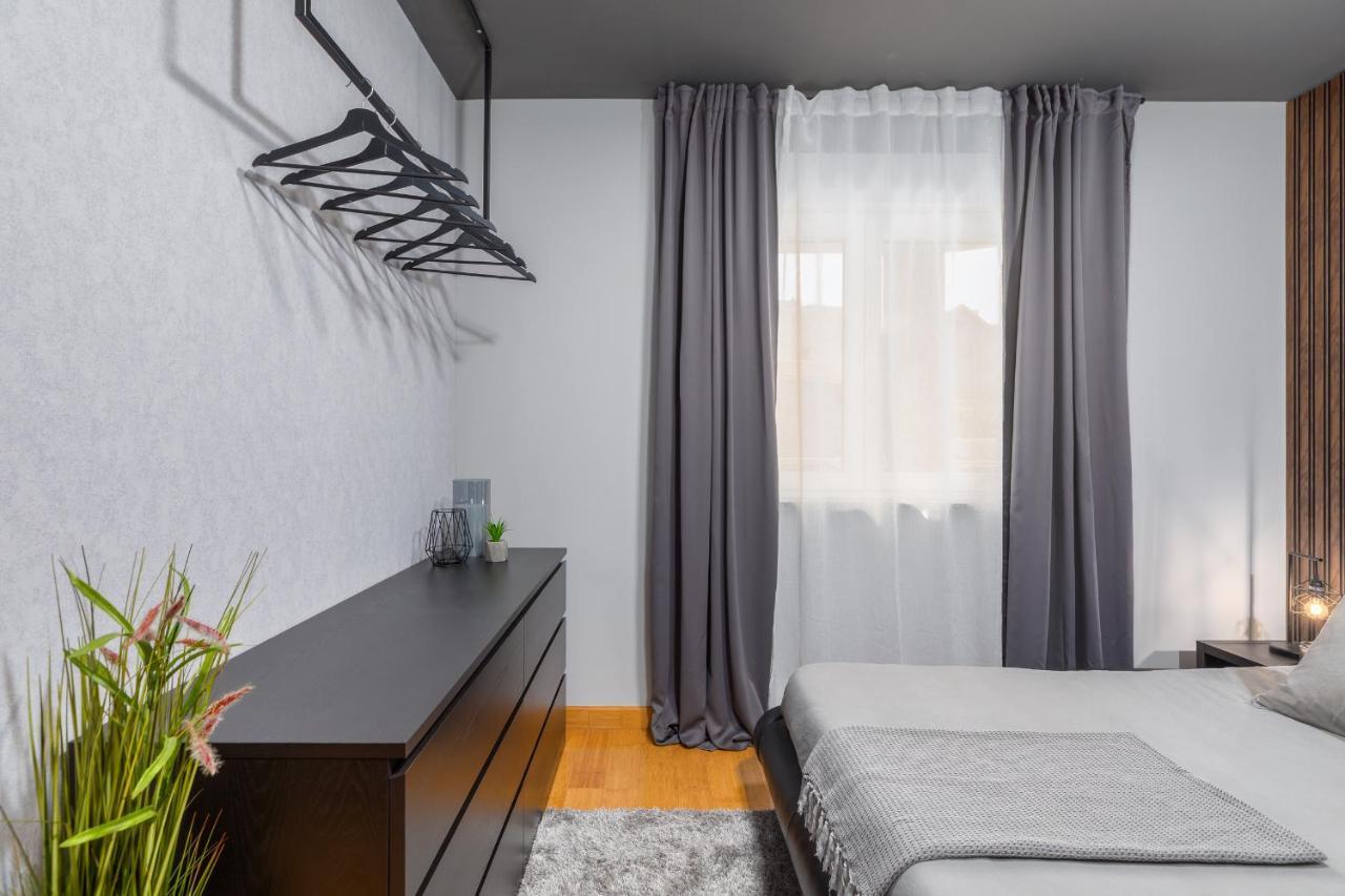 Lux Apartment Teo - New Pula Exteriér fotografie